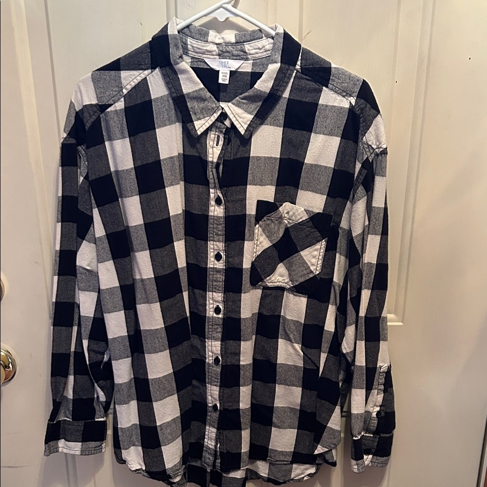 Time and Tru Black and White Plaid Men's Shirt